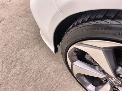 Certified 2018 Honda Accord Touring image 23