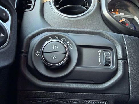 New 2026 Jeep Gladiator Sport image 28