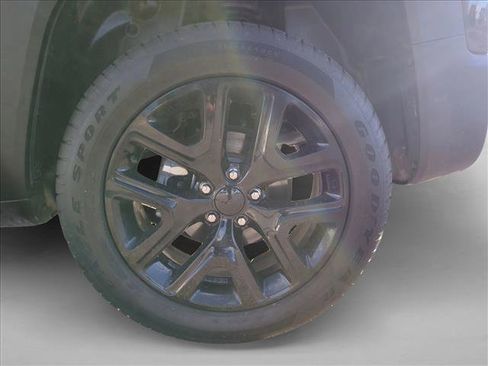 Used 2022 Jeep Renegade Altitude w/ Convenience Group image 24