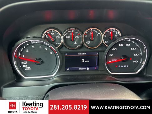 Used 2020 Chevrolet Silverado 1500 RST w/ Texas Edition image 14