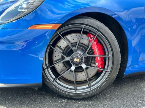 Used 2025 Porsche 911 Carrera GTS RWD image 2