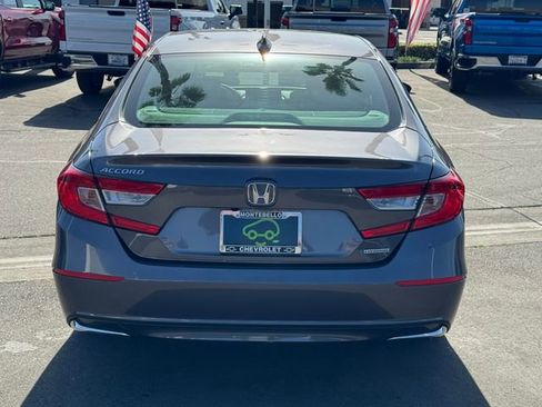 Used 2019 Honda Accord EX image 3