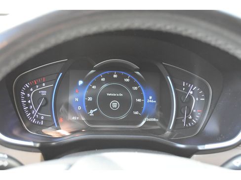 Used 2019 Hyundai Santa Fe SEL image 22