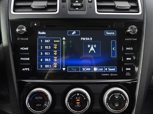 Used 2018 Subaru Forester 2.5i Premium AWD/4WD image 29