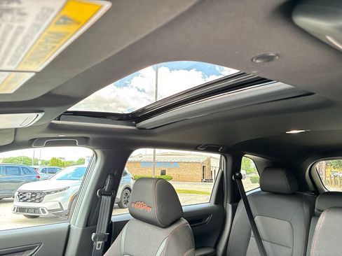 Used 2026 Honda CR-V TrailSport image 17