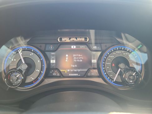 Used 2021 RAM 1500 Limited image 11