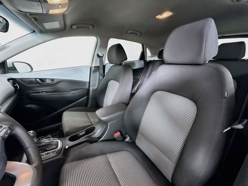 Used 2019 Hyundai Kona SEL FWD image 3