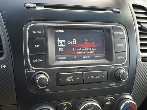 Used 2014 Kia Forte Koup EX FWD image 17
