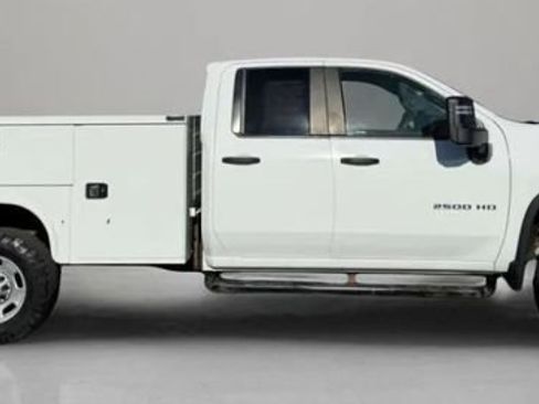 Used 2021 Chevrolet Silverado 2500 W/T w/ WT Convenience Package image 1