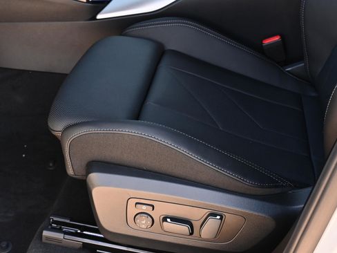 New 2026 BMW X3 xDrive30 w/ Premium Package image 23