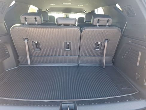 New 2026 Chevrolet Traverse LT image 11