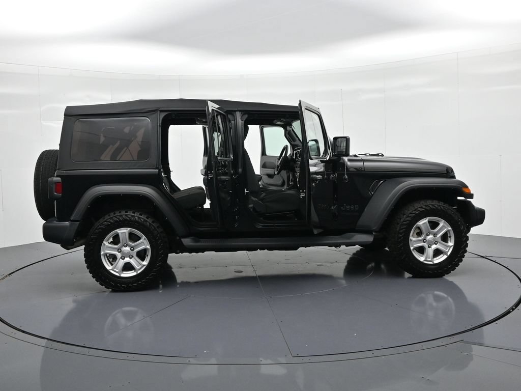 Used 2022 Jeep Wrangler Unlimited Sport AWD/4WD image 23