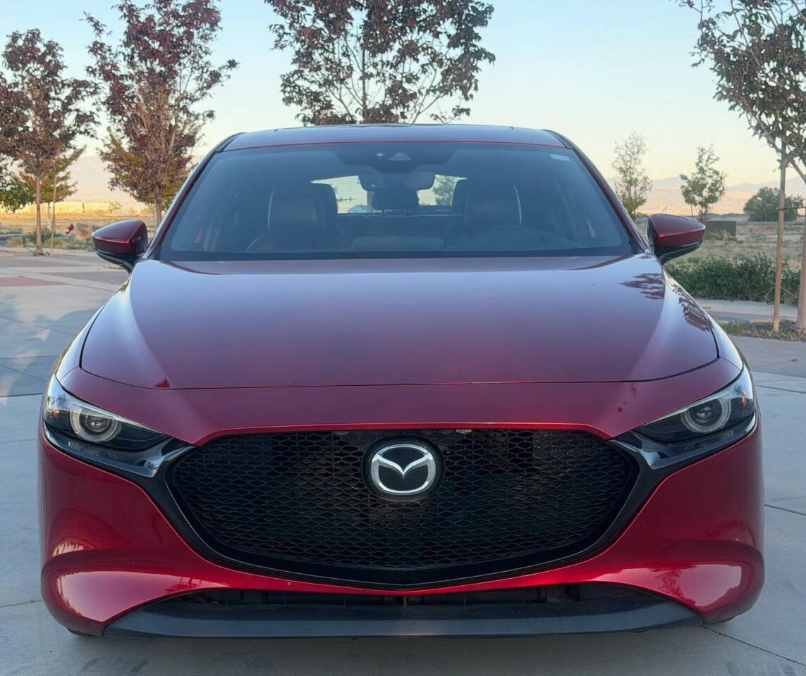 Used 2019 MAZDA MAZDA3 AWD Hatchback w/ Premium Pkg image 2
