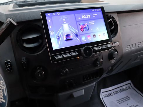 Used 2015 Ford F250 XL w/ Power Equipment Group image 14