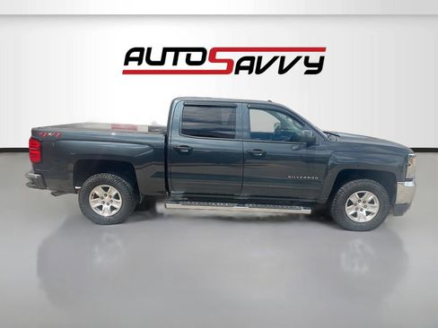 Used 2018 Chevrolet Silverado 1500 LT w/ All Star Edition AWD/4WD image 8