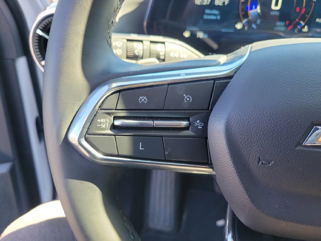 Used 2025 Chevrolet Equinox LT FWD image 27