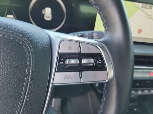 Used 2024 Kia Telluride SX Prestige X-Line image 16