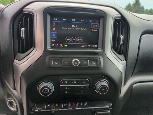 Used 2024 Chevrolet Silverado 1500 Custom AWD/4WD image 9