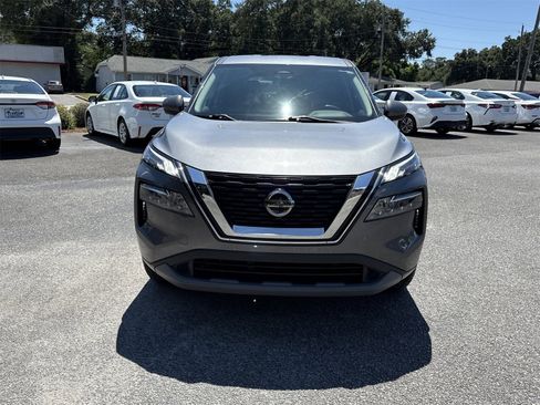 Used 2021 Nissan Rogue SV image 8