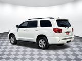 Used 2016 Toyota Sequoia SR5 image 3