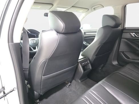 Used 2021 Honda Accord Sport Special Edition image 12