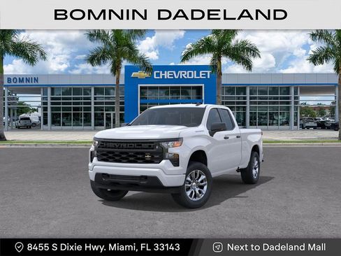 New 2026 Chevrolet Silverado 1500 Custom image 1