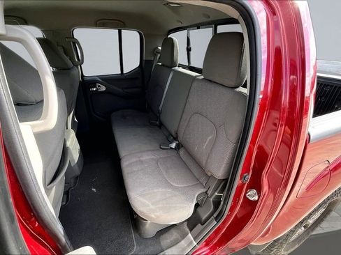 Used 2019 Nissan Frontier SV RWD image 19