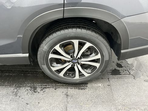 Used 2020 Subaru Forester Limited AWD/4WD image 25