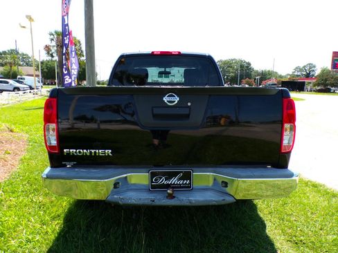 Used 2015 Nissan Frontier S w/ S Preferred Package RWD image 6