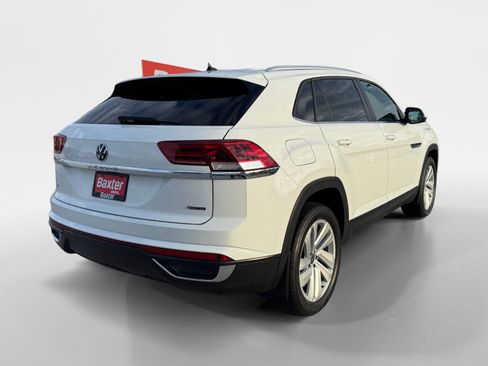 Certified 2023 Volkswagen Atlas Cross Sport SE image 12