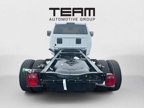 New 2025 RAM 4500 Tradesman image 13