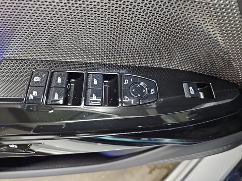 New 2025 BMW 760i xDrive image 29