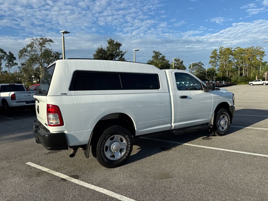 Used 2024 RAM 3500 Tradesman w/ Snow Chief Group AWD/4WD image 3