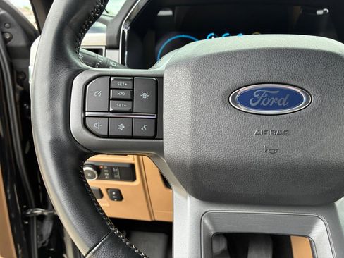Used 2022 Ford F150 Lariat w/ FX4 Off-Road Package AWD/4WD image 25