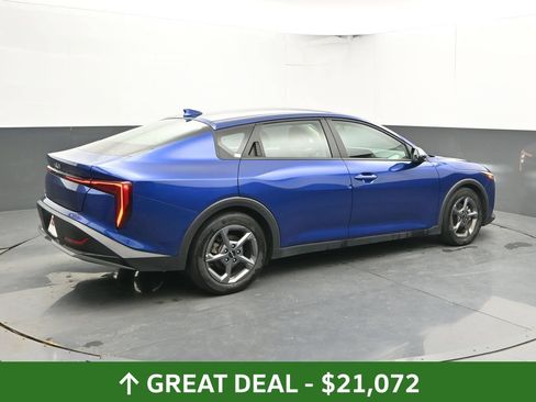 Used 2025 Kia K4 FWD image 4