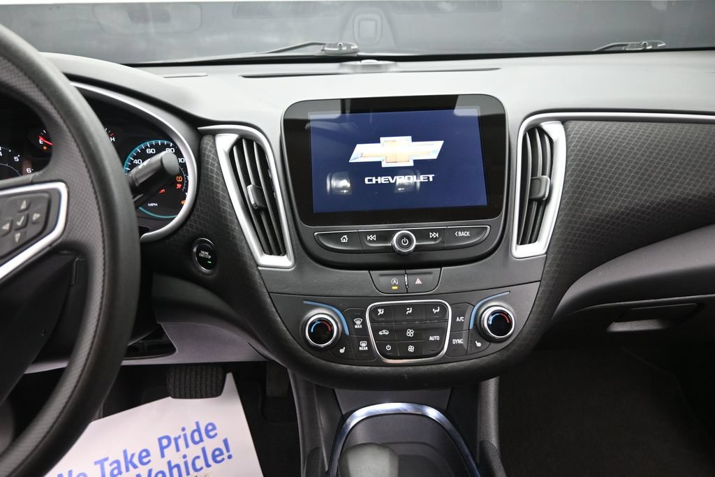 Used 2025 Chevrolet Malibu LT FWD image 25