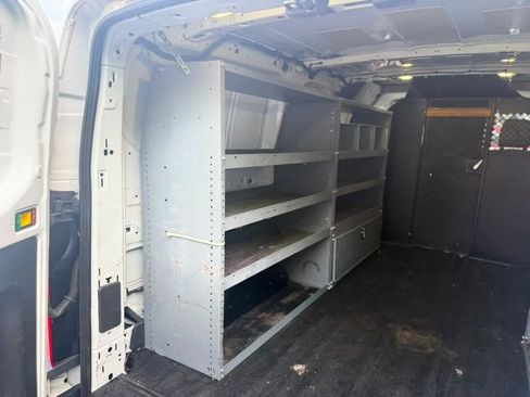 Used 2017 Ford Transit 150 130 Low Roof RWD image 24