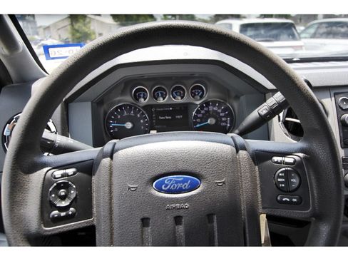 Used 2016 Ford F250 XLT w/ XLT Value Package AWD/4WD image 15