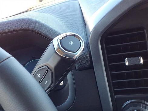 New 2026 Ford F150 XLT image 27