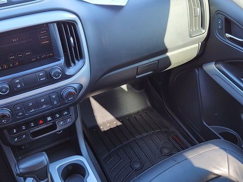 Used 2020 Chevrolet Colorado ZR2 image 6