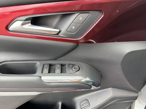 Certified 2025 Chevrolet Traverse Z71 w/ Driver Confidence Package AWD/4WD image 13
