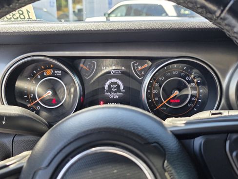 Used 2020 Jeep Wrangler Unlimited Sport S AWD/4WD image 15
