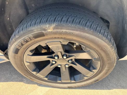 Used 2017 Chevrolet Suburban LT w/ Max Trailering Package RWD image 34