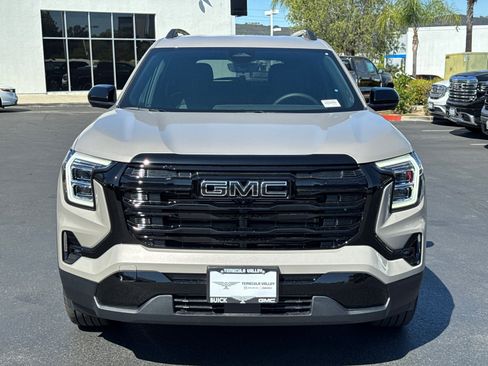 Used 2026 GMC Terrain Elevation w/ Black Edition AWD/4WD image 5