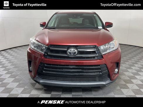 Used 2017 Toyota Highlander SE image 20
