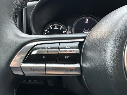 Used 2025 MAZDA CX-50 AWD 2.5 S w/ Premium Plus Pkg image 17