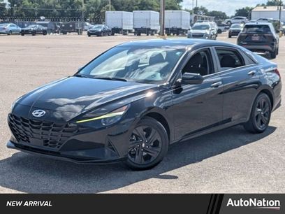 Used 2021 Hyundai Elantra SEL w/ Convenience Package
