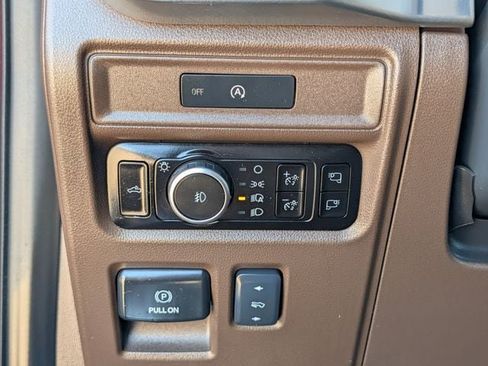 Used 2025 Ford F150 King Ranch w/ FX4 Off-Road Package AWD/4WD image 19