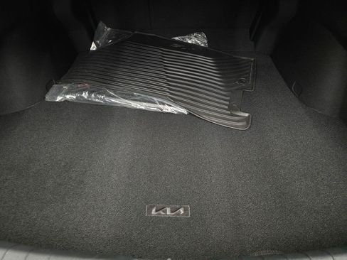 Used 2025 Kia K5 GT FWD image 40