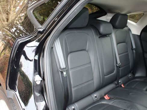 Used 2020 Jaguar E-PACE image 35